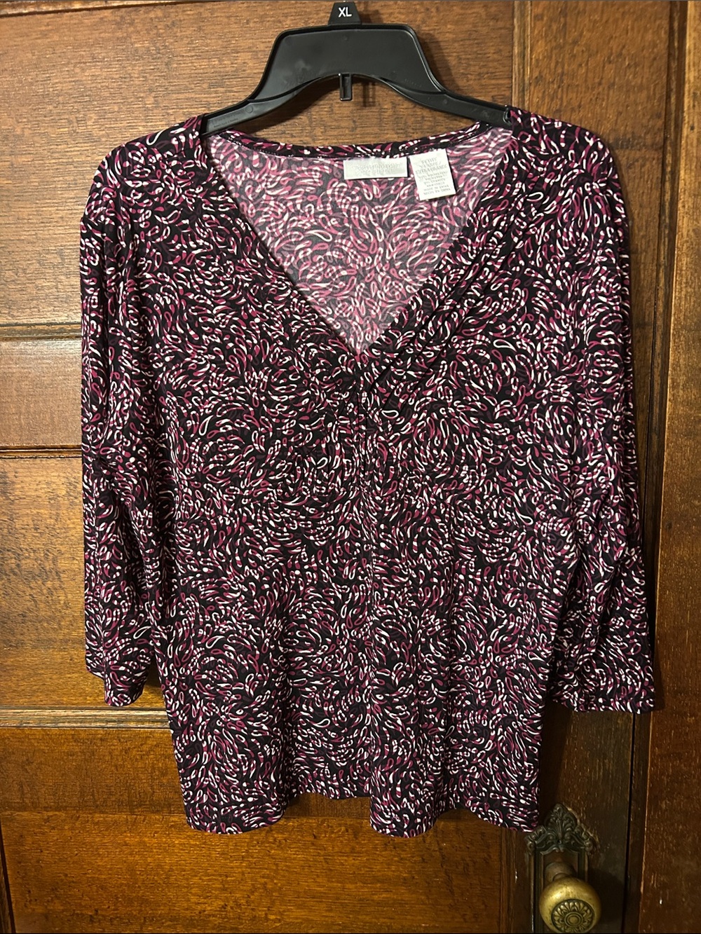 Worthington Women’s V-Neck Printed Blouse in Berry Mix Petite XL